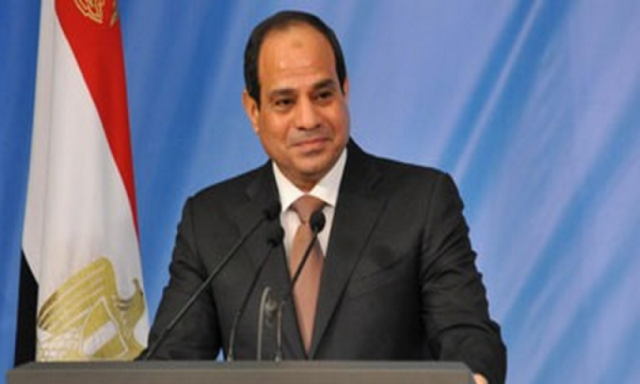 السيسي يكشف عن نيته تأسيس وزارتين للمصريين بالخارج والمشروعات الصغيرة