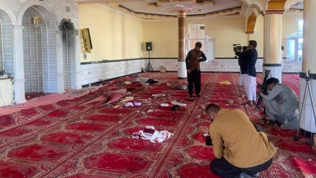 ارتفاع عدد ضحايا تفجير المسجد الشيعي بأفغانستان