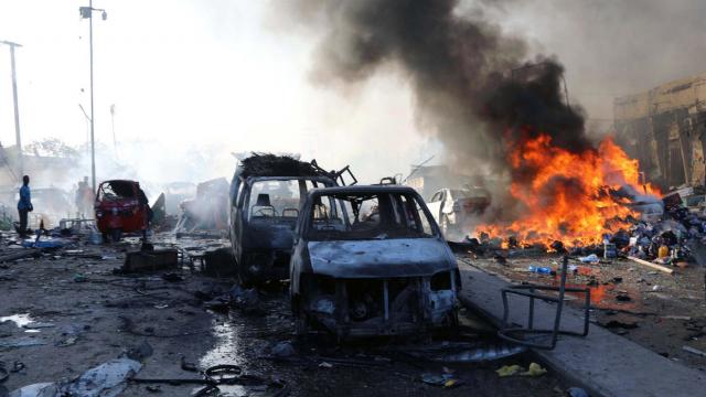 مقتل 3 أشخاص في تفجير قنبلة بنقطة تفتيش تابعة للحكومة الصومالية