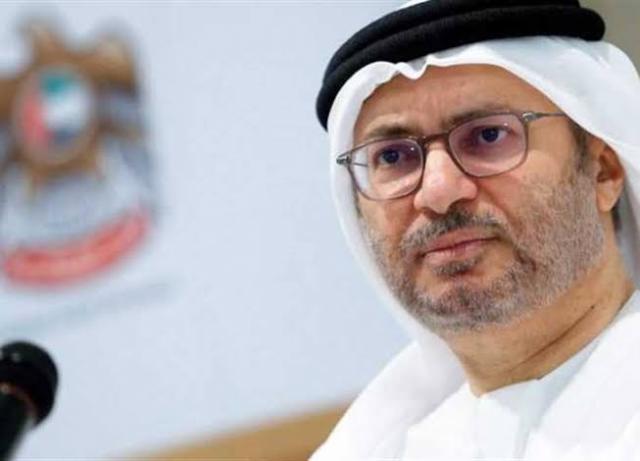عاجل.. الإمارات تُعلق علي قرار إلغاء حالة الطوارئ في مصر