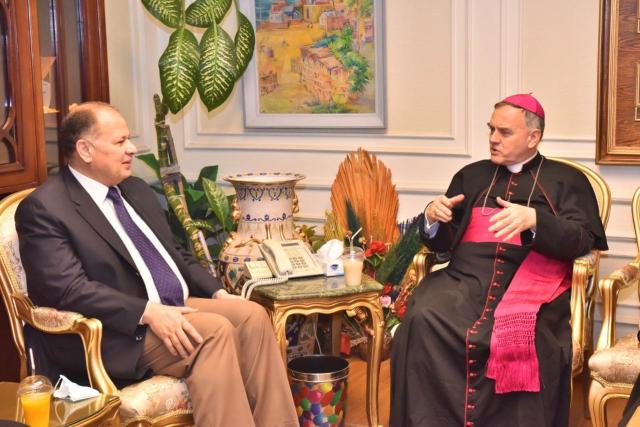 بالصور .. تفاصيل لقاء محافظ أسيوط مع سفير الفاتيكان بمصر