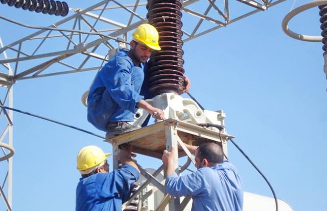 «الكهرباء» تعلن الطوارئ بجميع شركاتها لمواجهة الطقس السيئ
