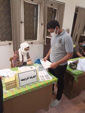 990 طالب تقدموا للترشح فى انتخابات الاتحاد الطلابية بجامعة حلوان حتى الآن