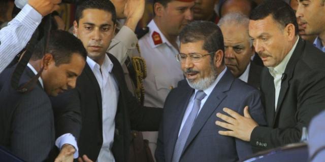 إعلان 22 نوفمبر .. حينما حاول مرسي تحصين نفسه لكن السحر انقلب على الساحر
