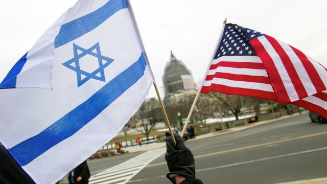 أمريكا وإسرائيل يبحثان تنفيذ تدريبات عسكرية للهجوم على إيران