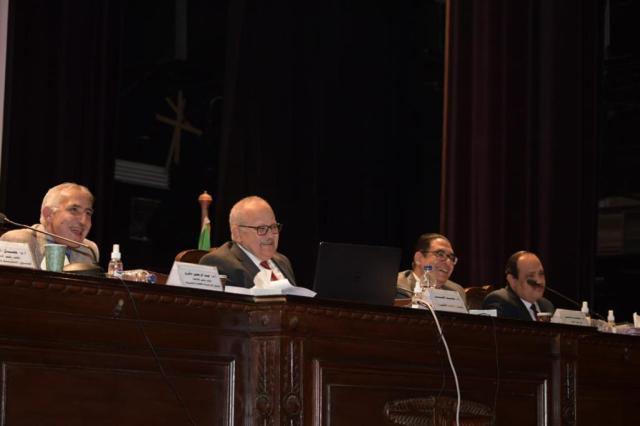 قرارات هامة لآخر مجلس لجامعة القاهرة في 2021.. تعرف عليها