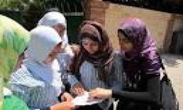 وزارة التعليم: امتحان الأحياء من الكتاب المدرسي