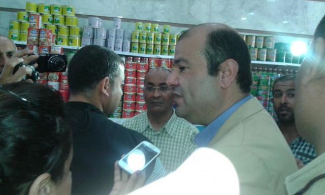 رئيس ”المخابز” يطالب وزير التموين بإصلاح سلبيات منظومة الخبز