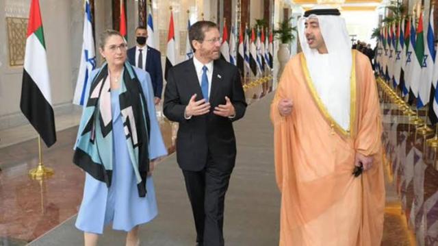 الرئيس الإسرائيلي يكشف أهداف زيارته إلى الإمارات