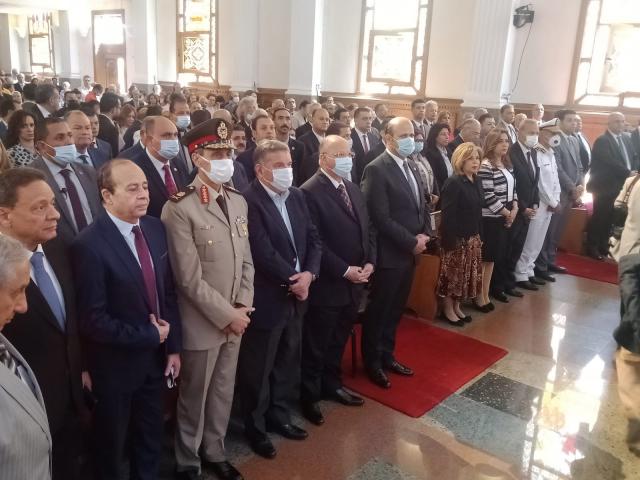 محافظ القاهرة يشارك فى إحتفال الطائفة الإنجيلية بعيد القيامة