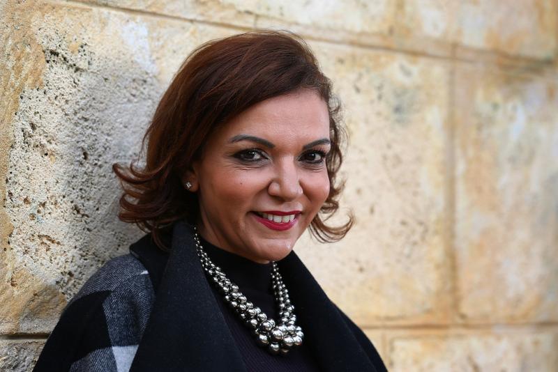 المصرية آن علي.. قصة أول وزيرة عربية ومسلمة في تاريخ أستراليا