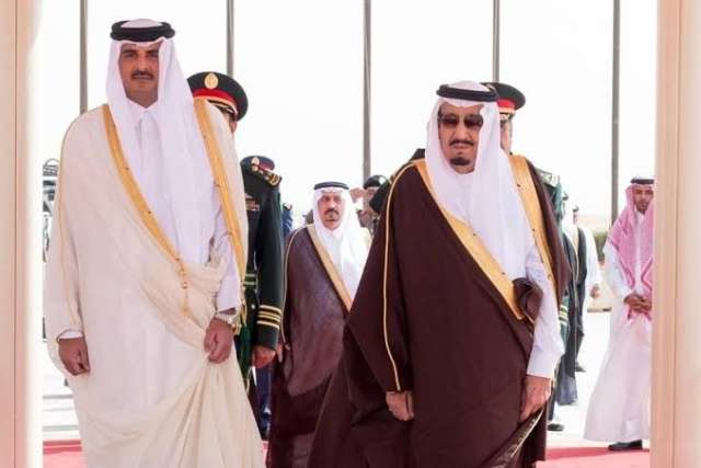 ملك السعودية وأمير قطر