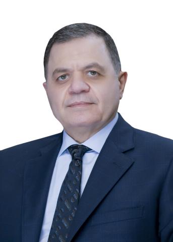 وزير الداخلية يهنئ الرئيس عبد الفتاح السيسى بمناسبة حلول عيد الأضحى المبارك