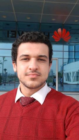طالب بكلية الهندسة بالجامعة البريطانية فى مصر يفوز بالمركز الأول عالميًا فى مجال الشبكات