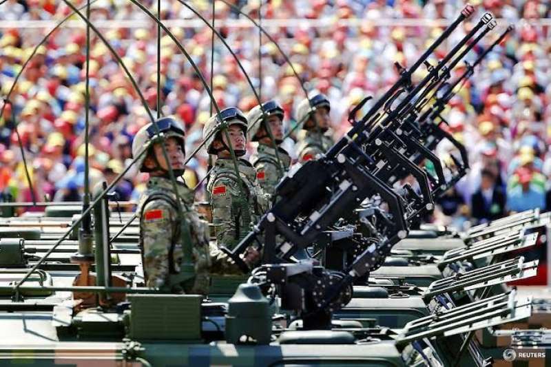 الصين تواصل نشر الطائرات والسفن الحربية قرب تايوان