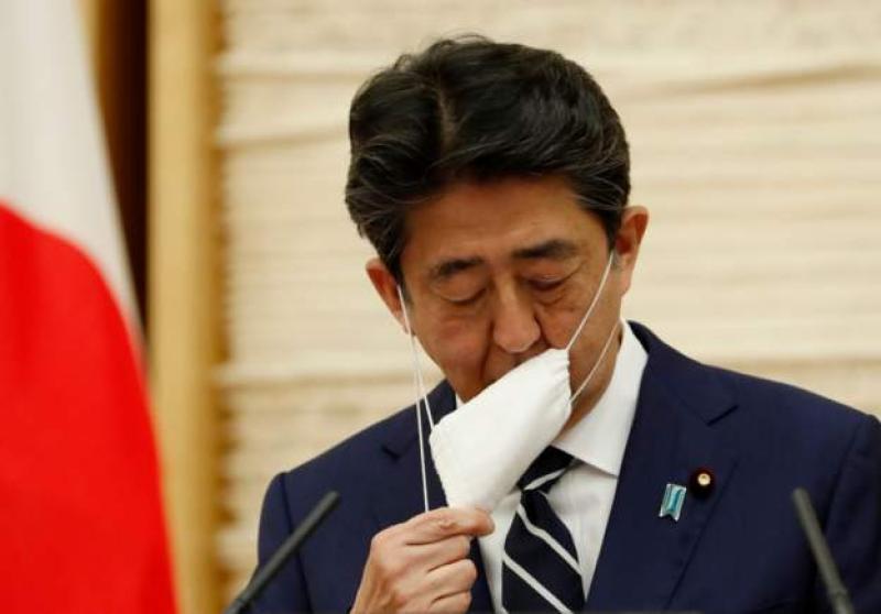 آخرهم رئيس الوزراء الياباني.. ننشر قائمة بأسماء رؤساء وقادة العالم الذين أصيبوا بفيروس كورونا