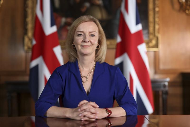 ليز تراس.. كل ما تُريد معرفته عن رئيسة وزراء بريطانيا الجديدة