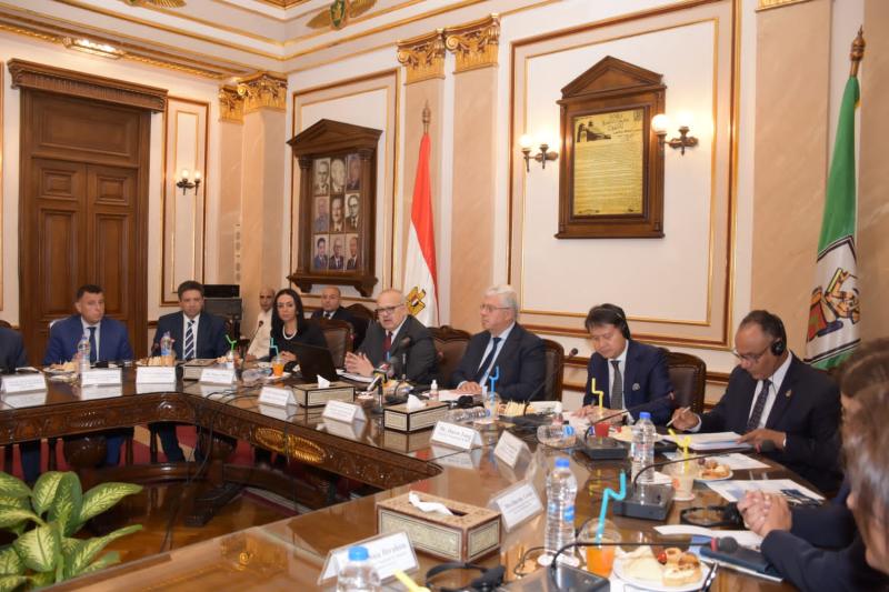 جامعة القاهرة تشهد حوارا رفيع المستوى حول حقوق الملكية الفكرية بحضور وزير التعليم العالى