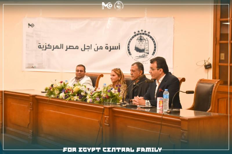 أسرة ” طلاب من أجل مصر المركزية ” بجامعة عين شمس  تنظم ورشة عمل