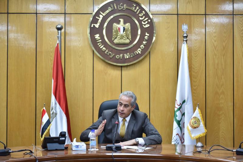 مصر الرقمية.. وزير القوى العاملة يوجه بسرعة تحويل جميع  خدمات الوزارة إلكترونياً