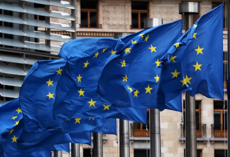 دولة كبري تنضم رسميًا للاتحاد الأوروبي وتعتمد اليورو عملة رسمية