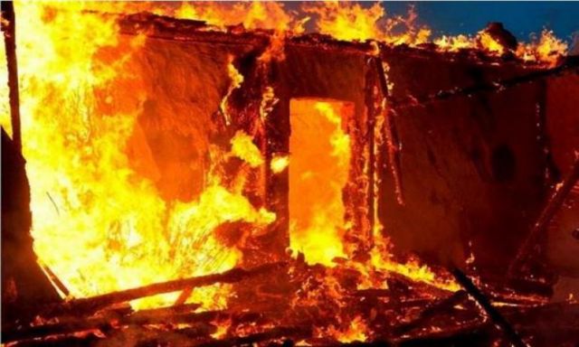 صرف تعويضات فورية لمواطنين احترقت منازلهم بسبب ارتفاع درجات الحرارة