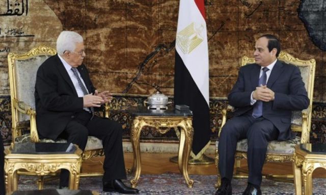 سفير فلسطين لدى القاهرة: أبو مازن بحث مع السيسي تطورات الأوضاع بالبلاد