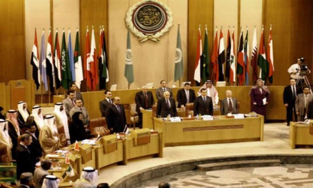 وزراء الخارجية العرب يبدأون اجتماعهم بدقيقة حداد على ضحايا الحرم المكي