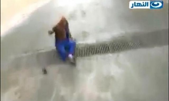 بالفيديو.. لحظة سقوط ريهام سعيد على الهواء