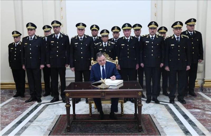 وزير الداخلية يسجل كلمة شكر وتقدير للرئيس السيسى بمناسبة عيد الشرطة