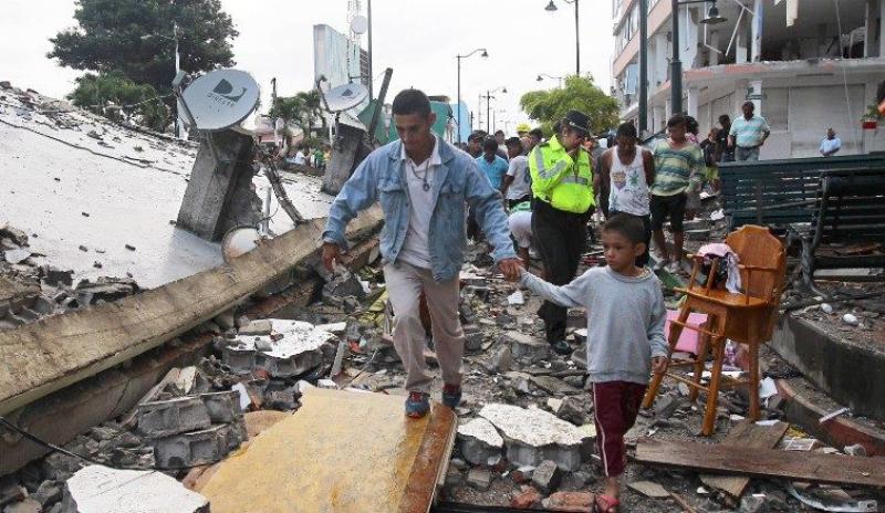 ارتفاع عدد ضحايا زلزال الإكوادور لـ16 قتيلا و 381 مصابا