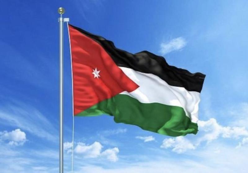 الأردن يُعلن بدء عمليات إجلاء مواطنيه في السودان