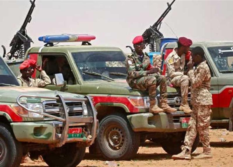 الجيش السوداني يُسيطر على أسلحة وذخيرة ميليشيا الدعم السريع
