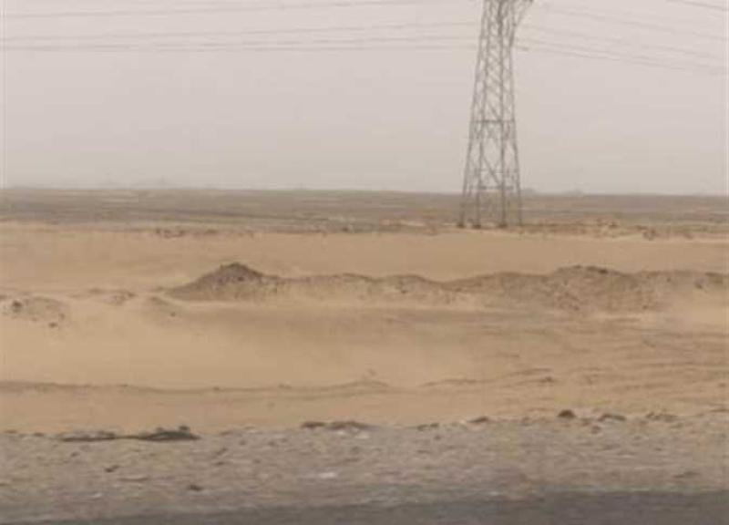 عاصفة ترابية تتسبب بانقطاع الكهرباء عن «أبوسمبل».. والوزارة تدفع بـ18 مكاينة طوارئ