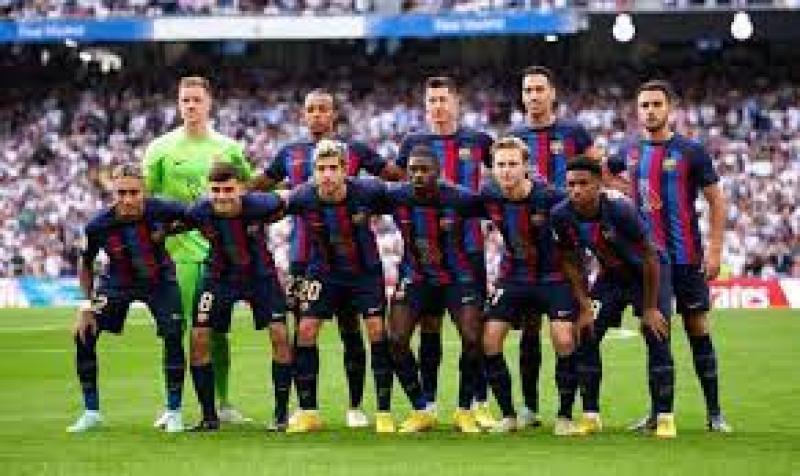 تشكيل برشلونة المتوقع ضد نابولي بـ دوري أبطال أوروبا اليوم