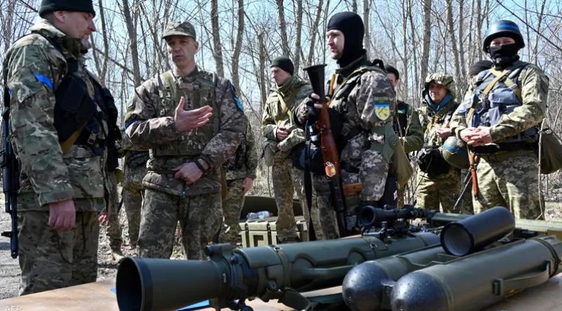دولة أوروبية تُعلن عن مساعدات عسكرية جديدة لأوكرانيا