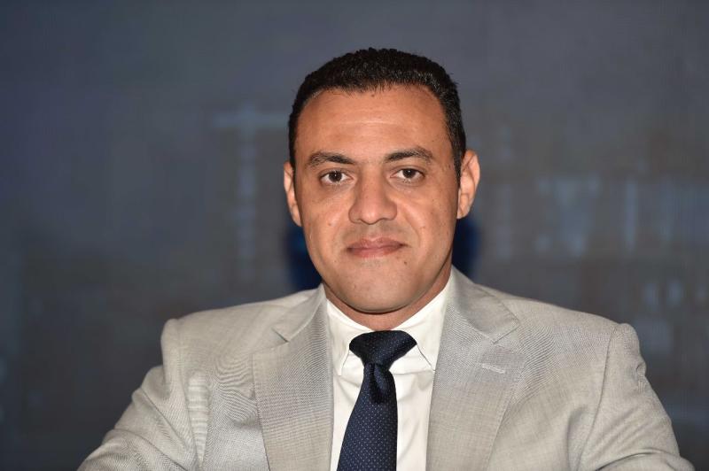 المهندس أحمد إيهاب : اختيار الدولة تطوير مناطق استراتيجية كالعاصمة الإدارية والعلمين الجديدة ينعكس إيجابيا على جميع المدن المصرية