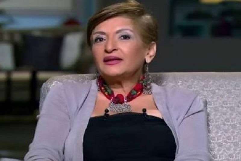 ليلى عز العرب: لا وجود للفراعنة ولا استطيع منافسة سوسن بدر على نفرتاري