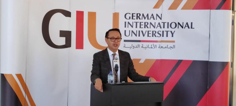 الرئيس المشارك لمجلس أمناء الجامعة الألمانية الدولية يعدد عوامل جذب الاستثمار في مصر