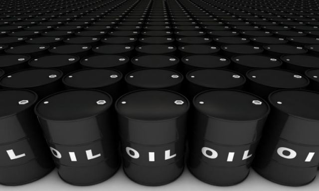 3 % تراجعًا فى أسعار النفط العام والبرميل يسجل 48.91 دولار