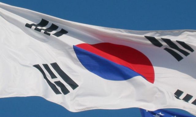 كوريا الجنوبية تُحذر مواطنيها من السفر إلى فرنسا بسبب هجمات باريس