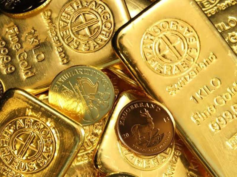 انخفاض طفيف في سعر الذهب 