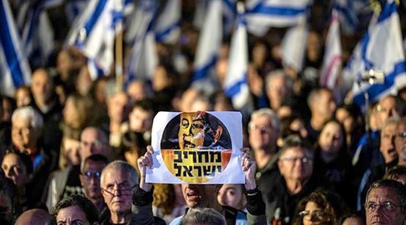 مظاهرات غاضبة في تل أبيب تنفجر في وجه نتنياهو