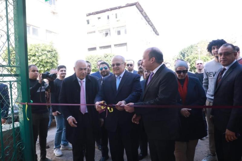 رئيس جامعة القاهرة يفتتح أحدث مشروعات التجديد بمستشفي قصر العينى (صور)