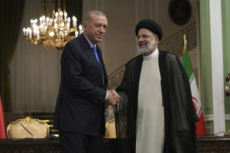الرئيس الإيراني والرئيس التركي
