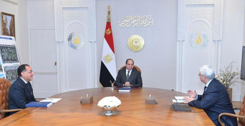 الرئيس يوجه بمواصلة تفعيل مبادرة بنك المعرفة للارتقاء بتصنيف الجامعات المصرية عالمياً