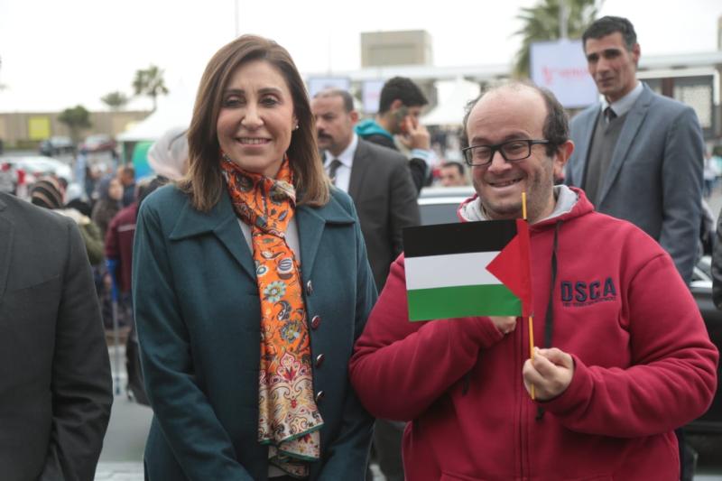 بالصور.. وزيرة الثقافة تفتتح فاعليات لدعم فلسطين بمعرض الكتاب