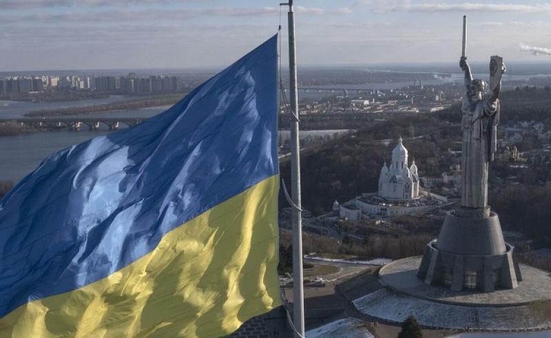 تقارير أمريكية صادمة بشأن نهاية «كييف»