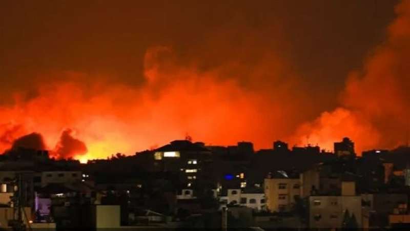 نبأ عاجل .. الطيران الحربي الإسرائيلي يشن غارات على المناطق الغربية لشمال قطاع غزة