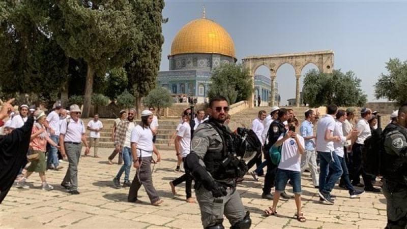 تقرير سرى للشاباك .. تحذيرات من المناوشات مع الفلسطينيين حال منع وصولهم للمسجد الأقصى في شهر رمضان